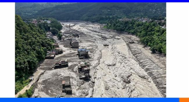 නේපාලයේ හදිසි ගංවතුරකින් 95 දෙනෙකු මරුට..
